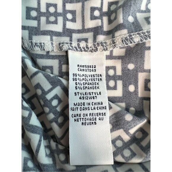 Max Studio XS collared v-neck pullover dress - Picture 9 of 9